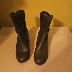 Olivia MILLERWomen's BrownAnkle Boots